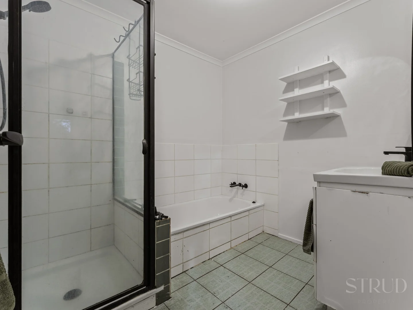 6 Bembridge Court, Bellbird Park QLD 4300 | Domain