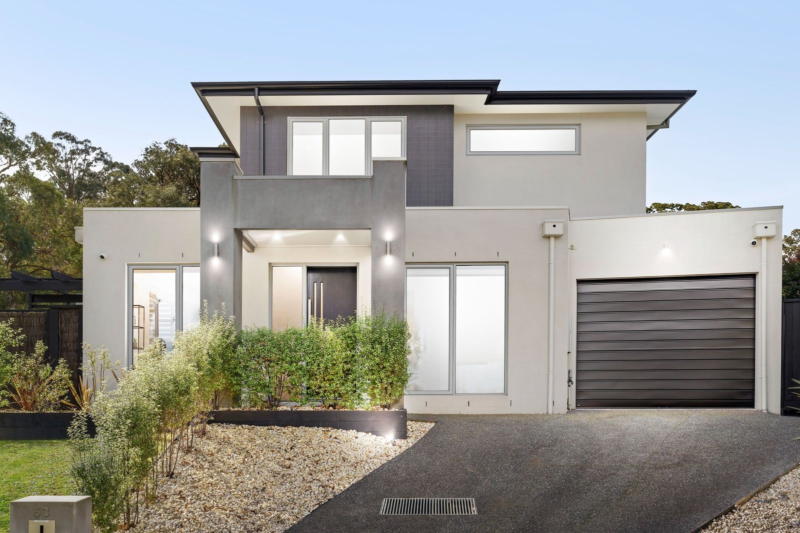 3 bedrooms House in 53 Sheringham Drive WHEELERS HILL VIC, 3150