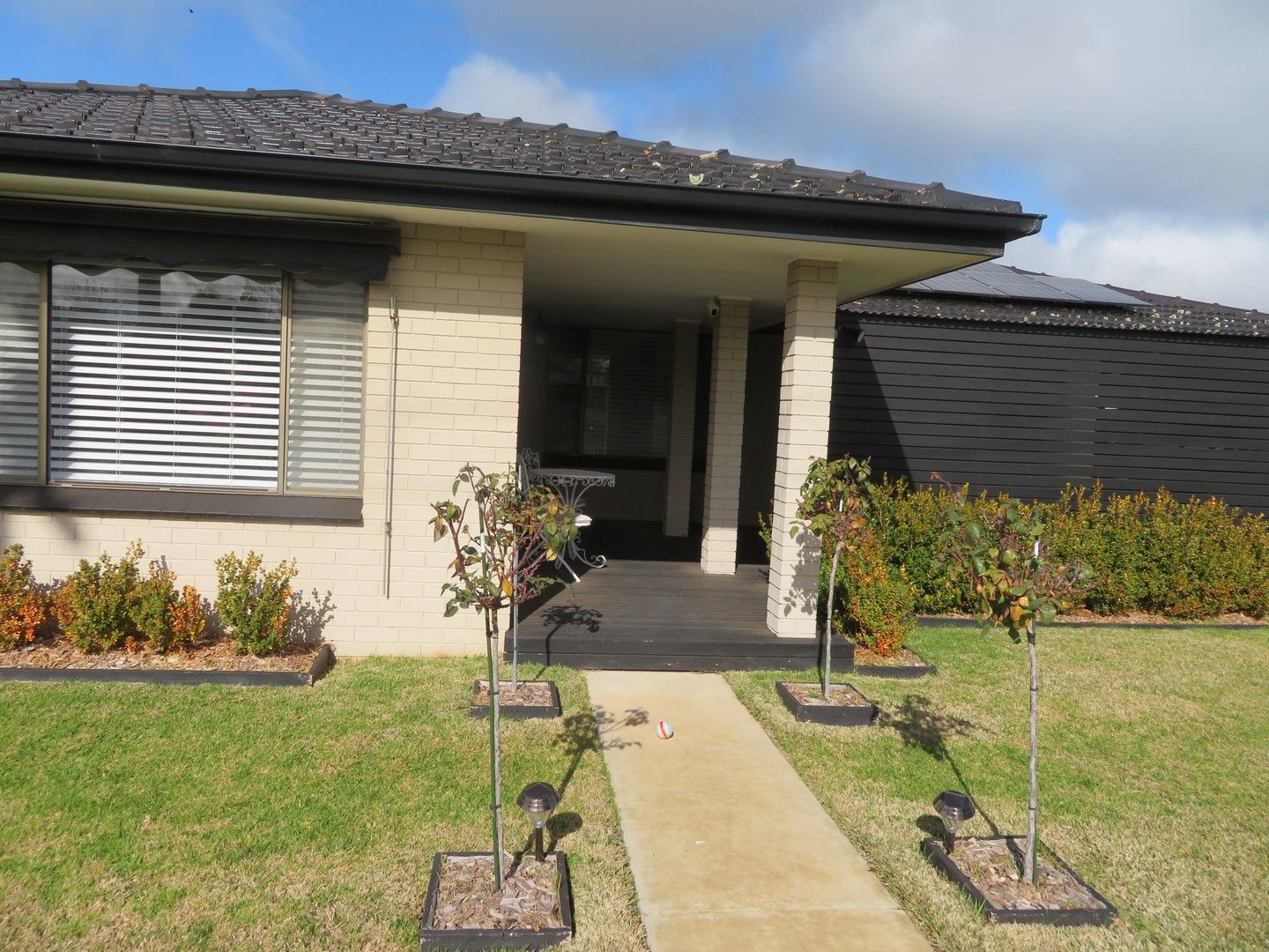 8 Whitton Street, Narrandera NSW 2700 House For Rent 450 Domain