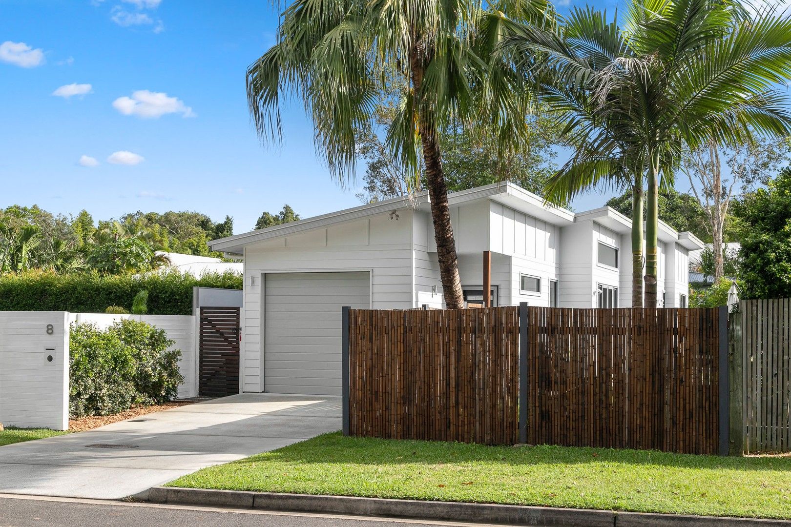 3 bedrooms House in 8 Oakland Court BYRON BAY NSW, 2481