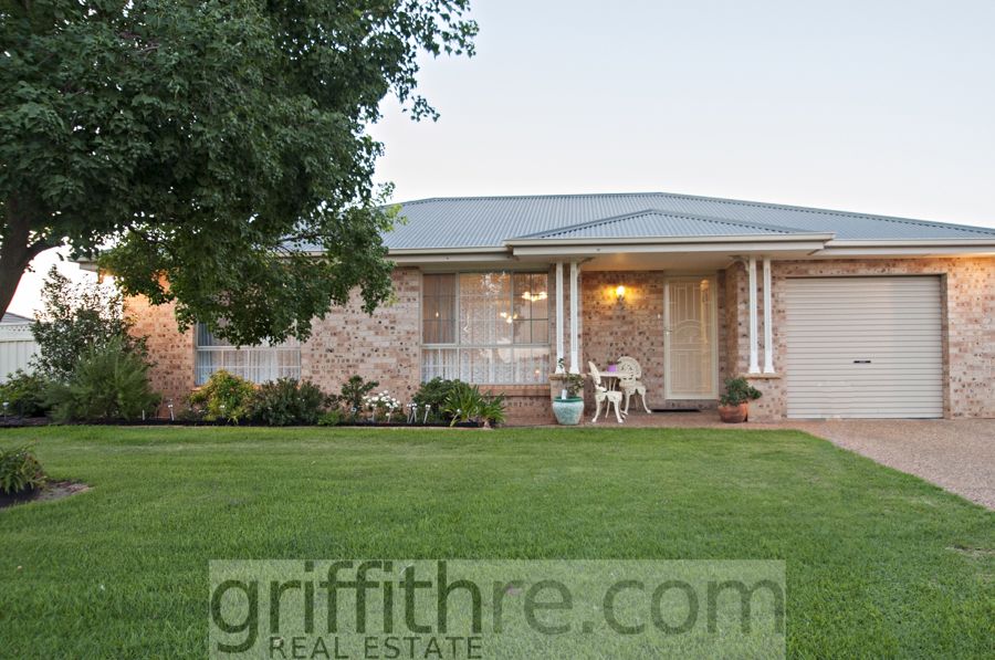 15 Mandalay Drive, Griffith NSW 2680, Image 0