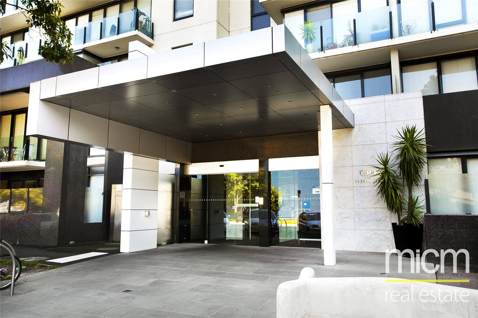 1 bedrooms Apartment / Unit / Flat in 1009/38 Bank Street SOUTH MELBOURNE VIC, 3205