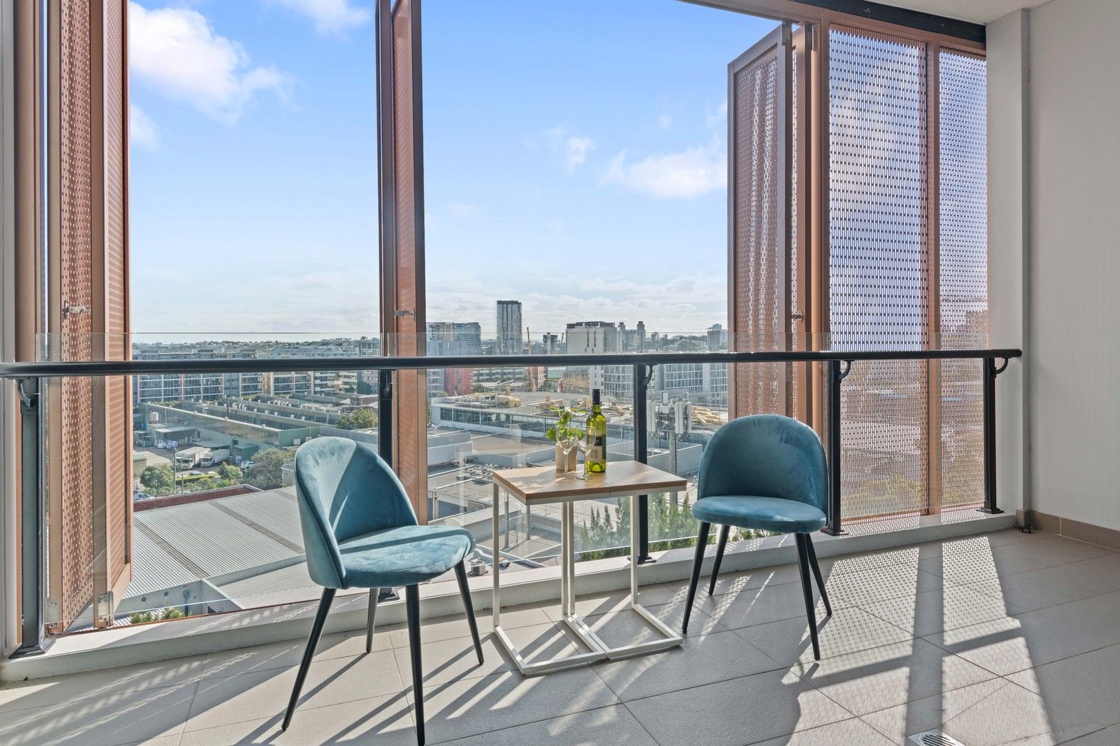 2 bedrooms Apartment / Unit / Flat in 902/101 Dalmeny Avenue ROSEBERY NSW, 2018