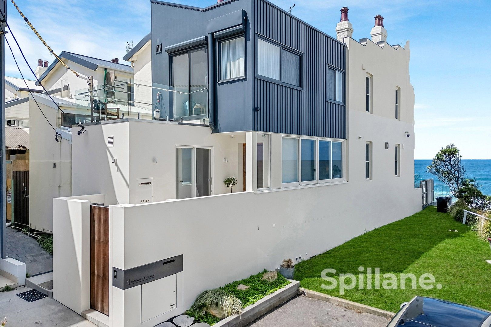 4 bedrooms House in 1 Ocean Terrace NEWCASTLE EAST NSW, 2300