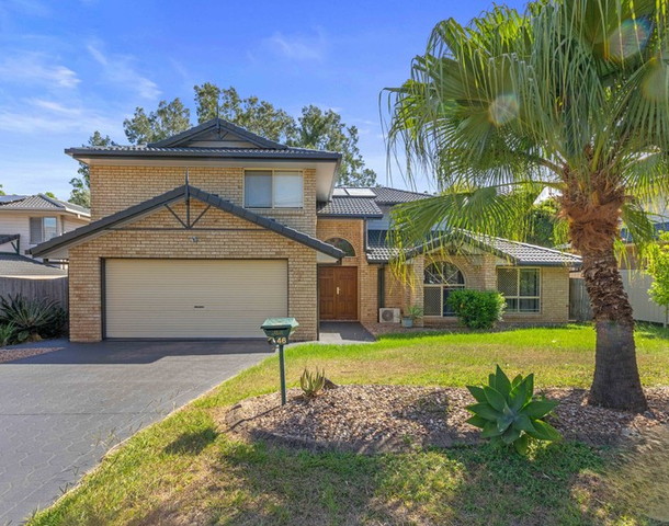 46 Windsor Place, Carindale QLD 4152