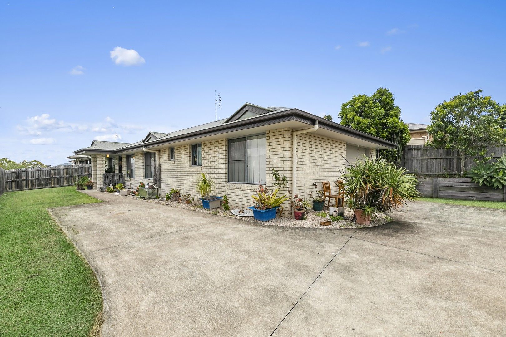 Unit 2/4 Wisteria Lane, Southside QLD 4570, Image 0