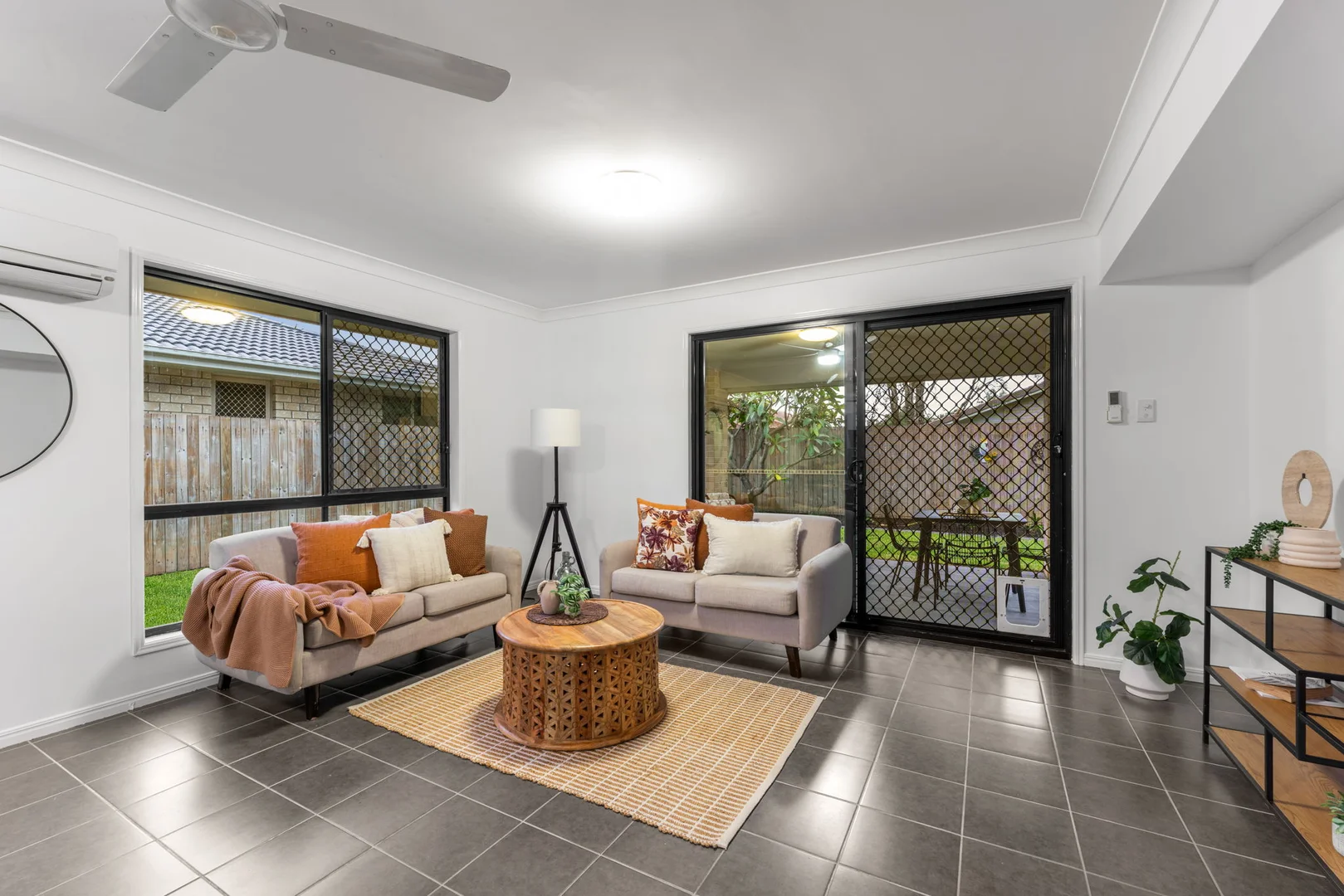 Additional image 8 of 16 Voss Boulevard, Heritage Park QLD 4118