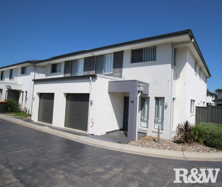 42/30 Australis Drive, Ropes Crossing NSW 2760