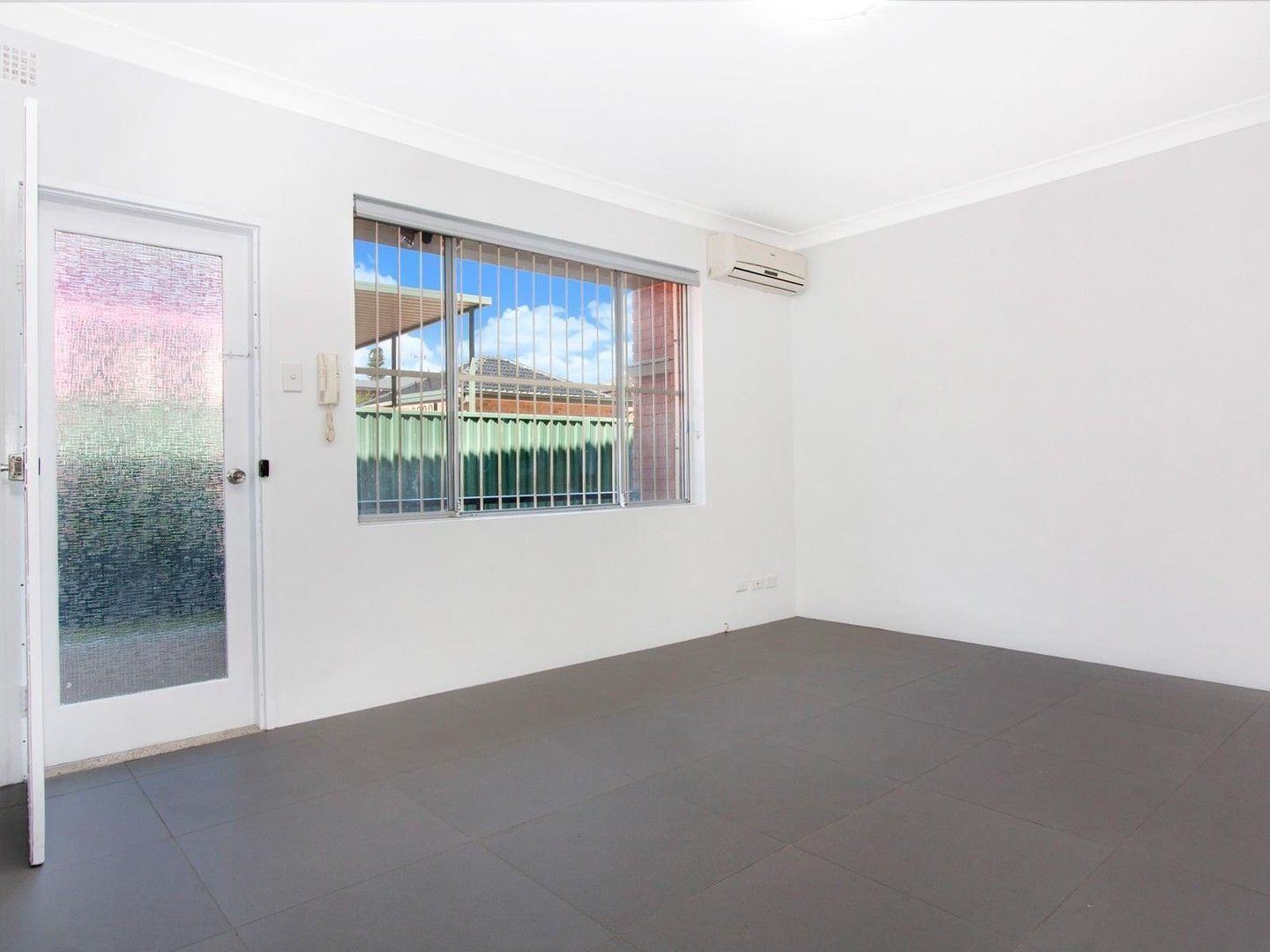 2 bedrooms Apartment / Unit / Flat in 2/19 Dudley Street PUNCHBOWL NSW, 2460
