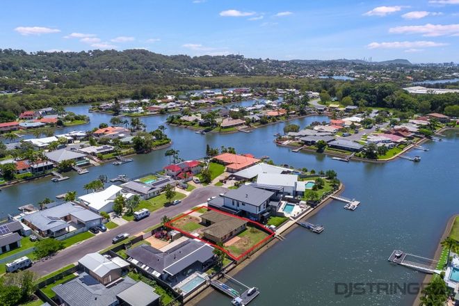 Picture of 9 Tiller Court, CURRUMBIN WATERS QLD 4223