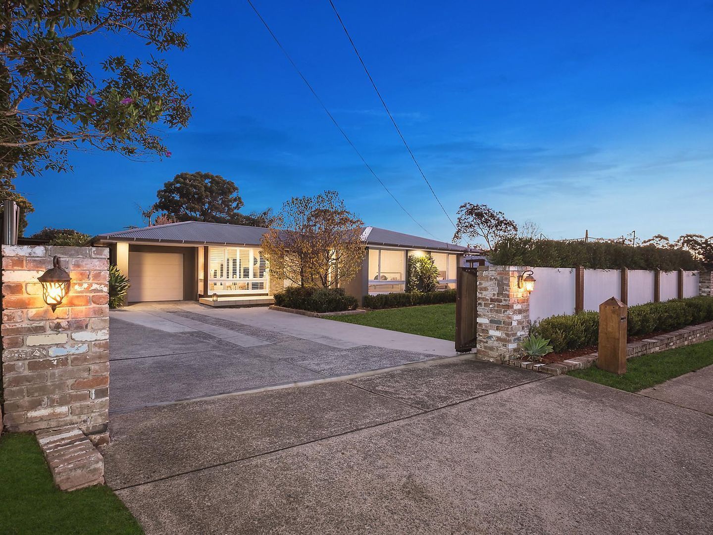 196 Seven Hills Road, Baulkham Hills Property History & Address