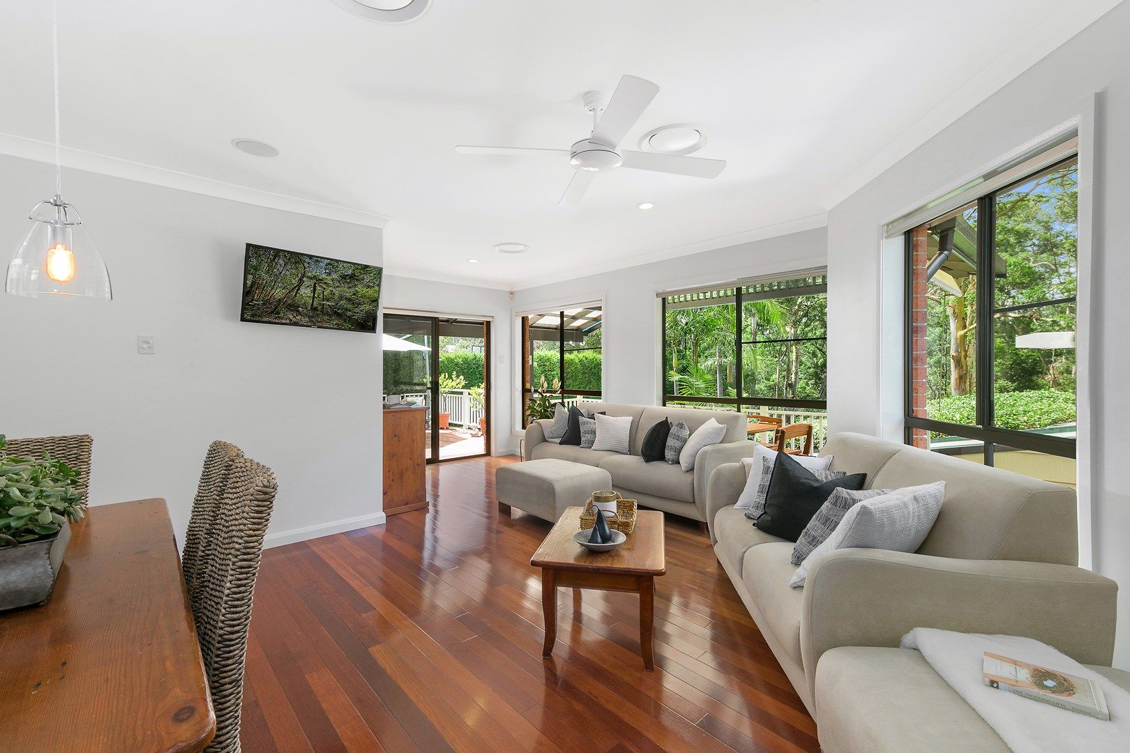 86 Oratava Avenue, West Pennant Hills NSW 2125, Image 2