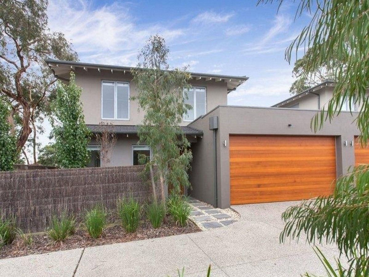 3 bedrooms Townhouse in 1/189 Mount Eliza Way MOUNT ELIZA VIC, 3930