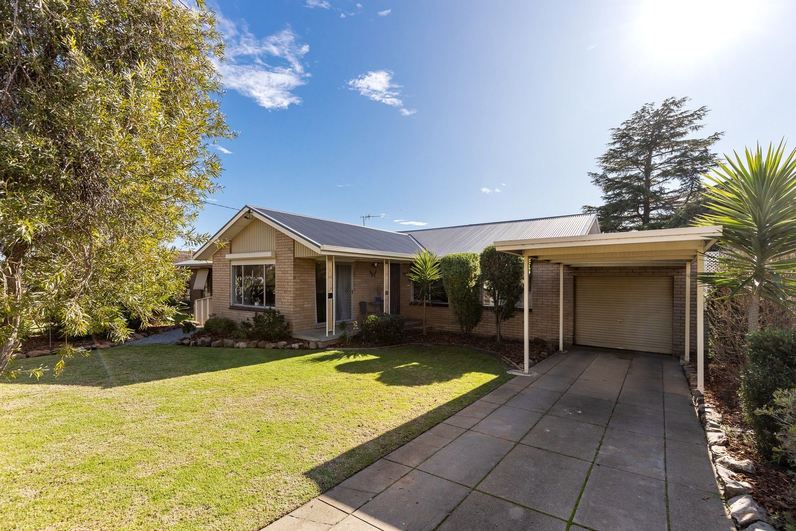 90 Raye Street, Tolland NSW 2650, Image 0