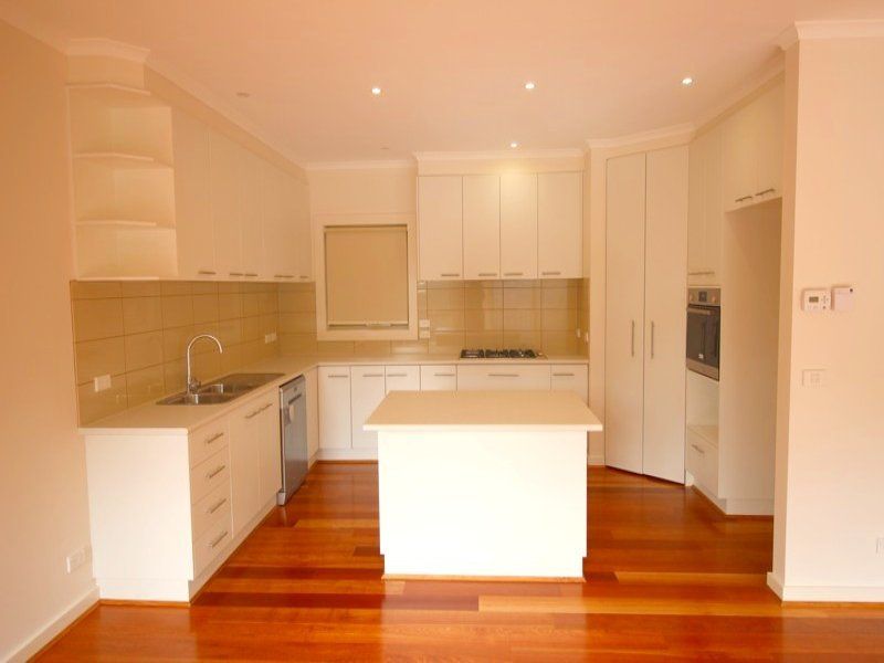 3 bedrooms Townhouse in 414A Balcombe Road BEAUMARIS VIC, 3193