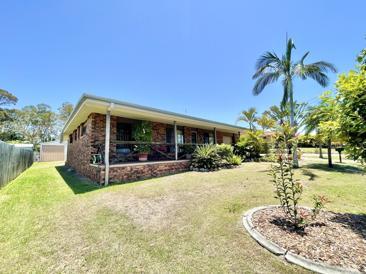 9 Vanda Street, Urangan QLD 4655, Image 1