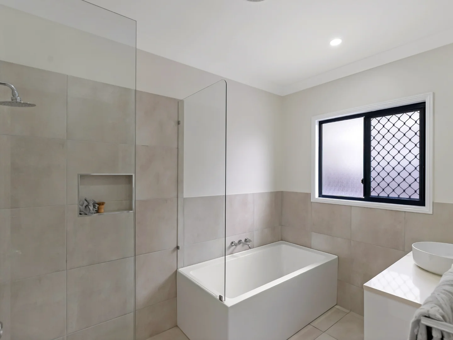 Additional image 14 of 4 Rosemont Court, Mooroobool QLD 4870