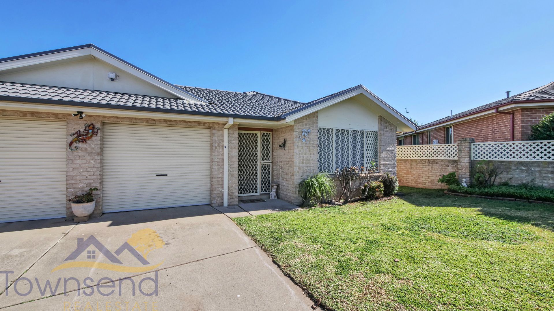 1/12 Wisteria Place, Orange NSW 2800, Image 0