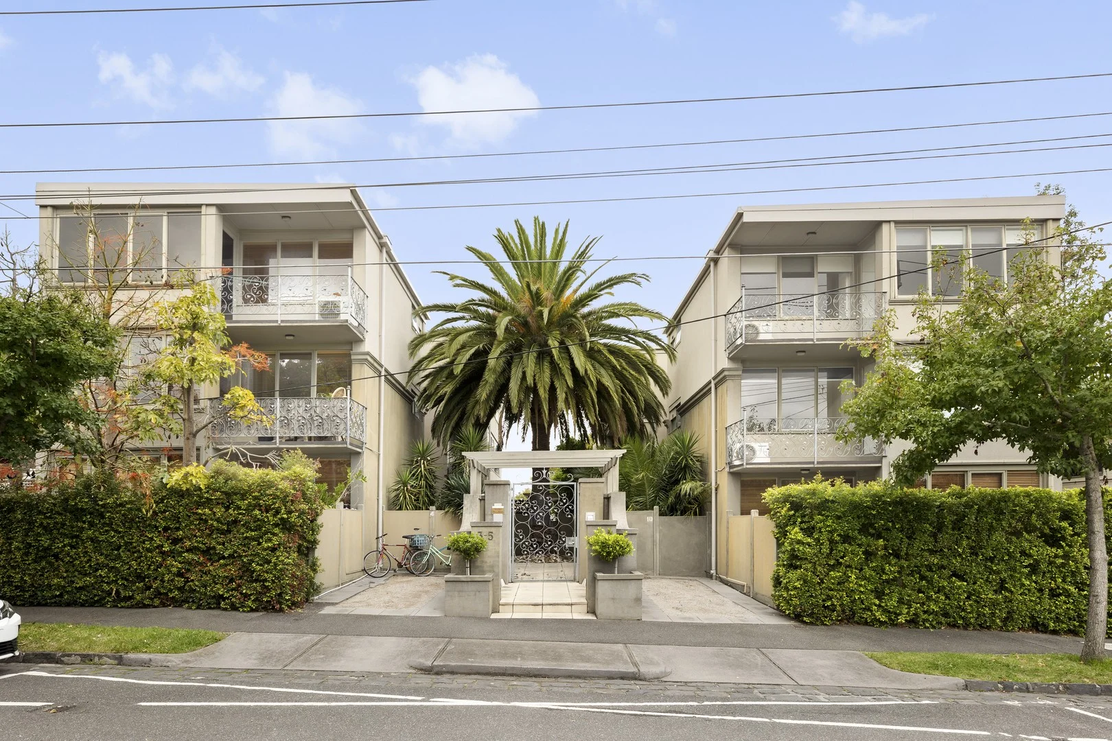 15/3-5 Coleridge Street, Elwood VIC 3184