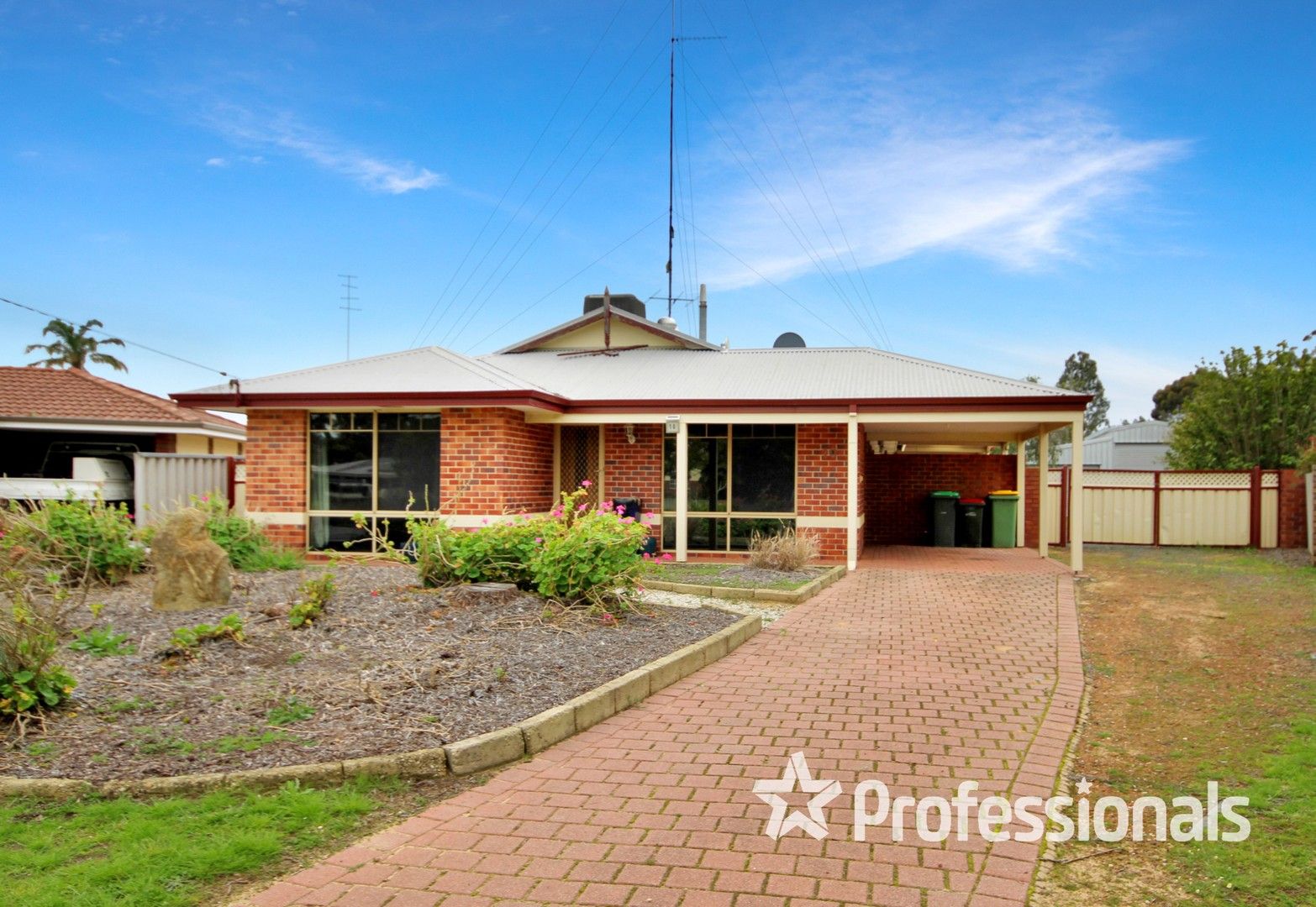 10 Brooksy Place, Burekup WA 6227, Image 0