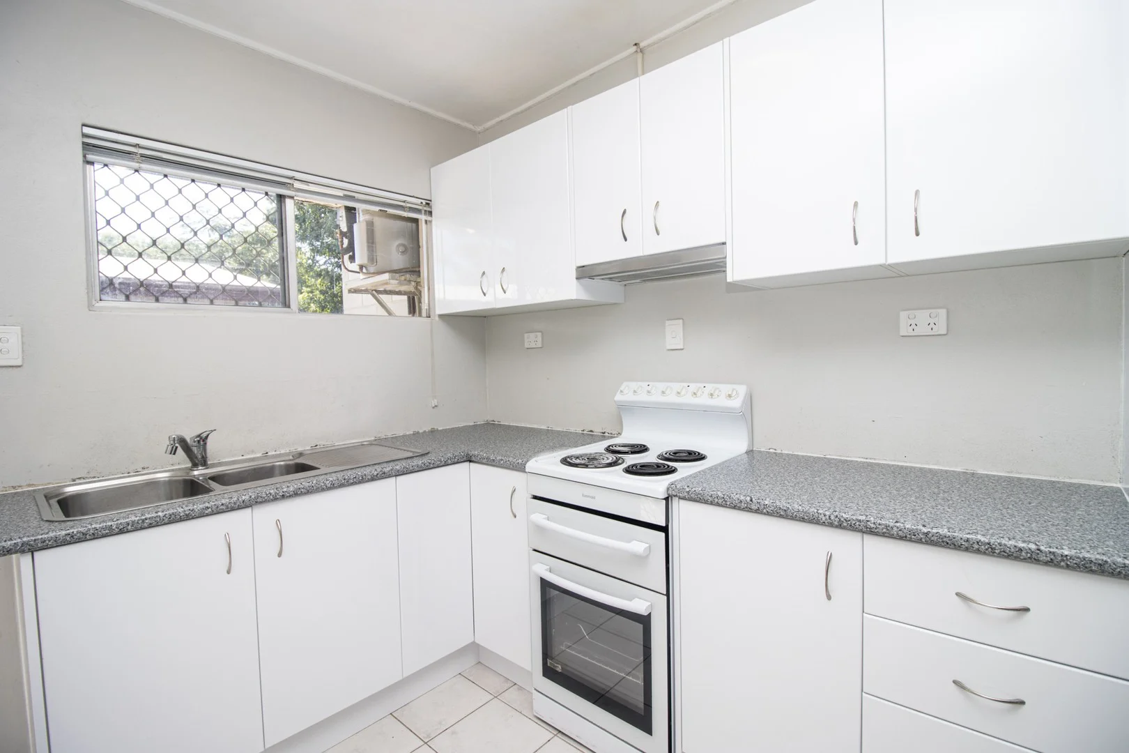 4/2 Daphne Street, Mount Isa QLD 4825