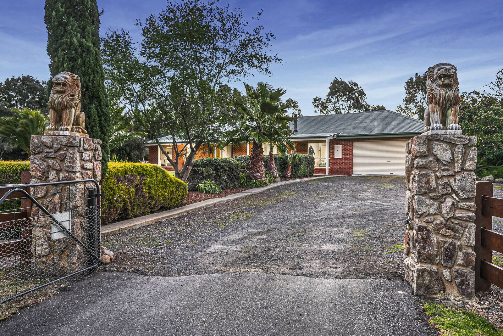 42 Trovatello Way, Riddells Creek Property History & Address Research