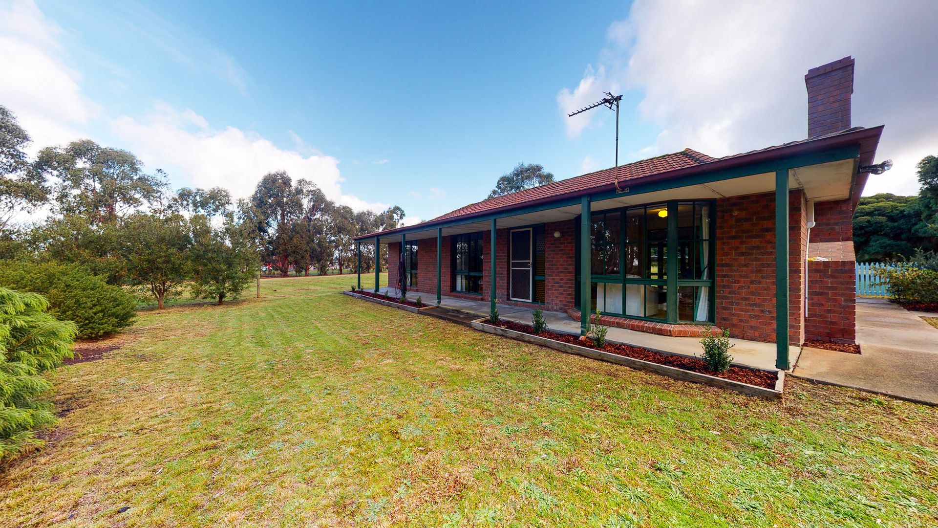 5 Hocking Crescent, Cowwarr VIC 3857, Image 1