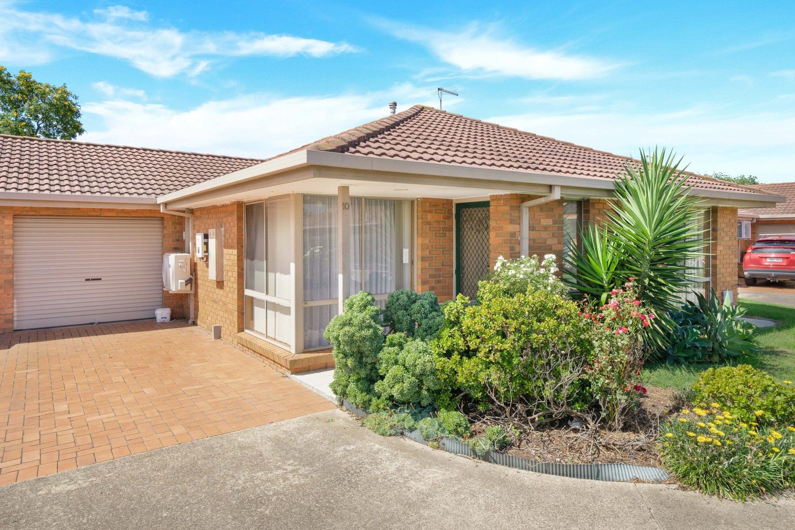 3 bedrooms House in 10/139 Tarneit Road WERRIBEE VIC, 3030