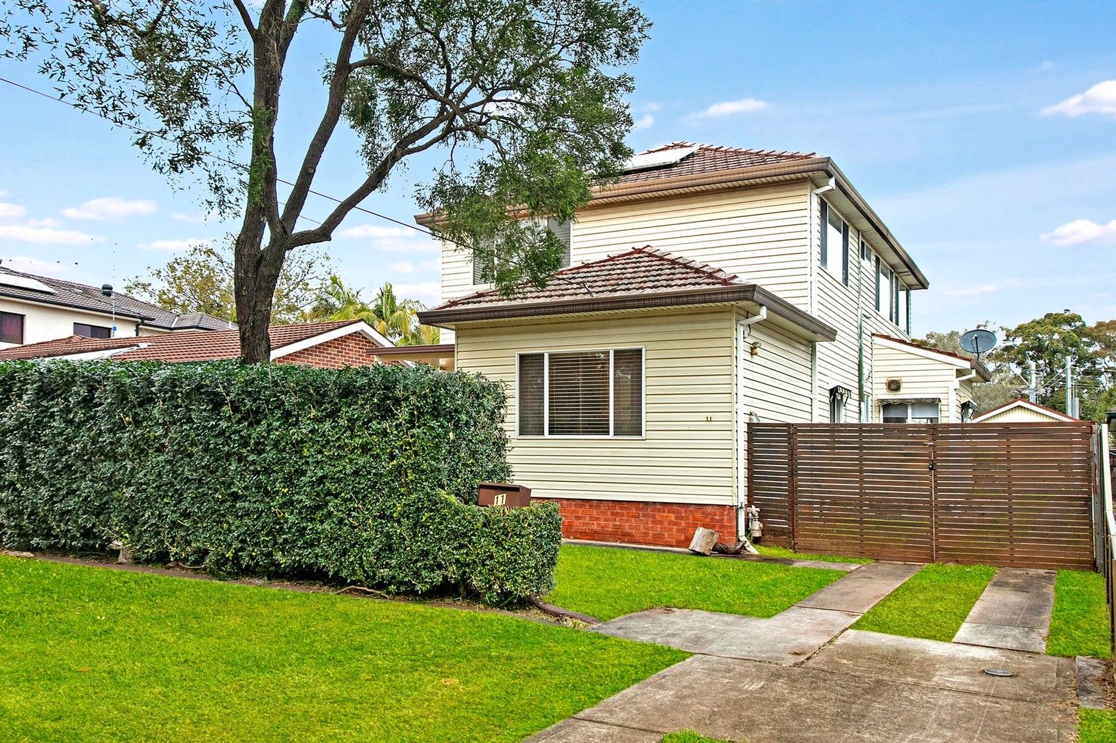 11 William Rd, Riverwood NSW 2210, Image 0