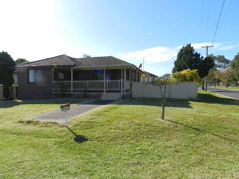 8 Eaglehawk St, Heckenberg NSW 2168, Image 2