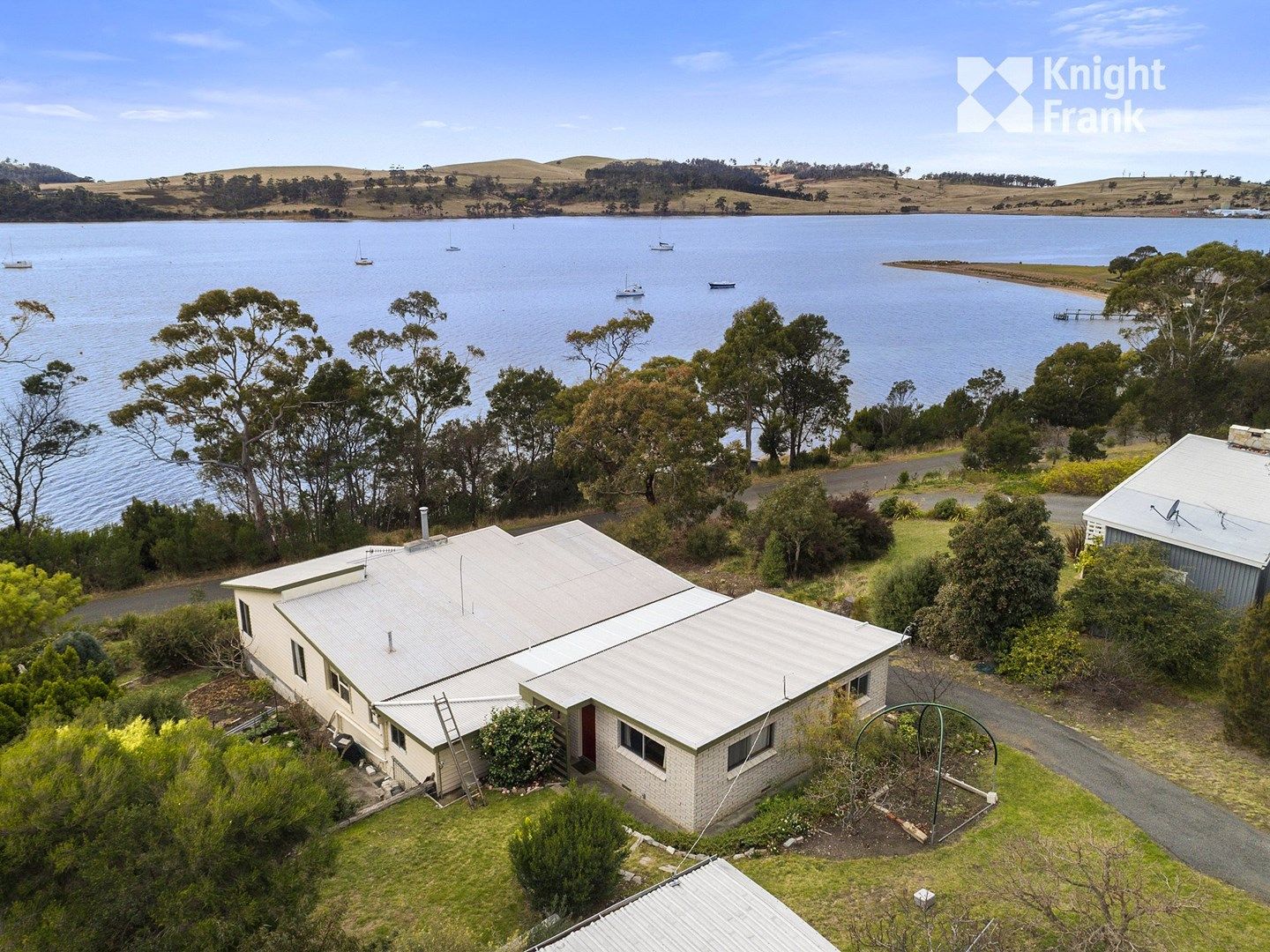 52 Barton Avenue, Triabunna TAS 7190, Image 0