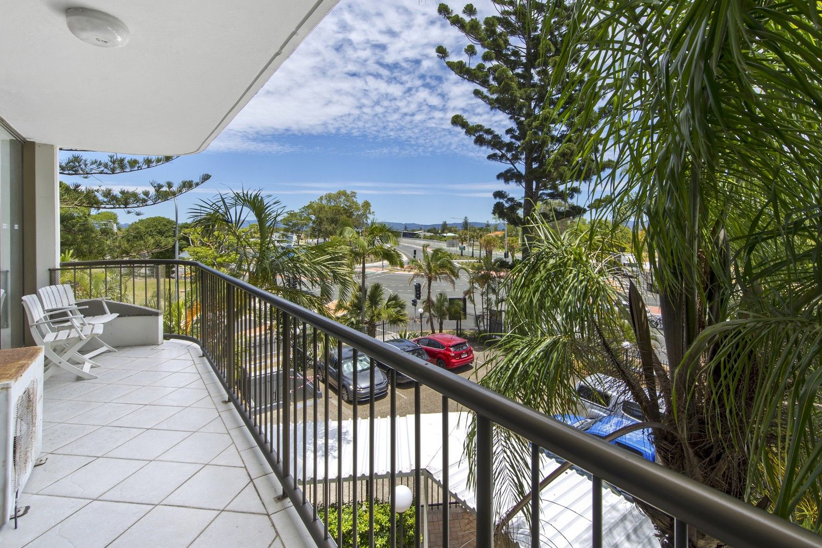 1 bedrooms Apartment / Unit / Flat in 9/43 Enderley Avenue SURFERS PARADISE QLD, 4217