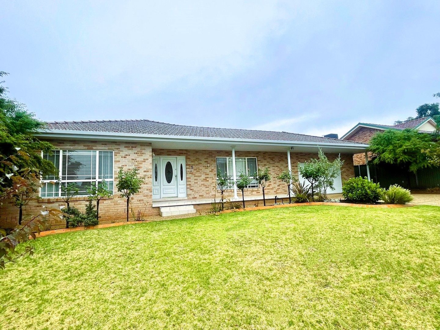 5 North Grove Drive, Griffith NSW 2680, Image 0