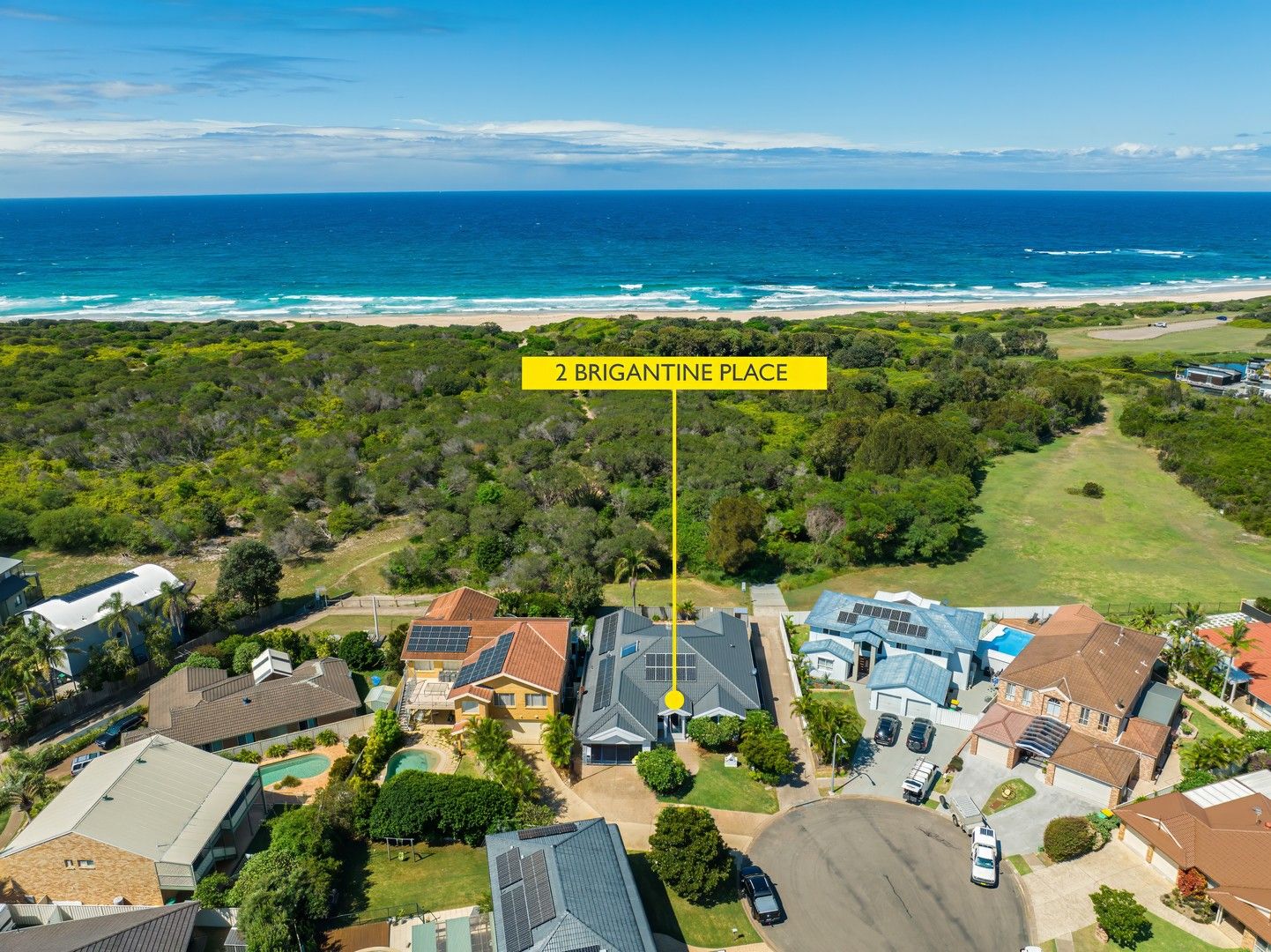 2 Brigantine Place, Caves Beach NSW 2281, Image 0