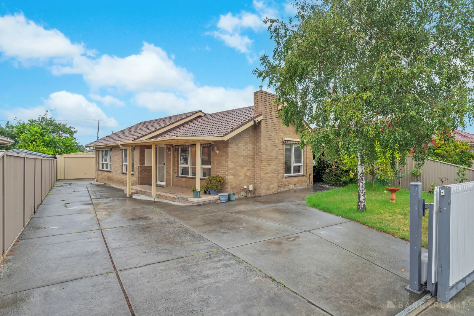 Primary image of 64 Hanleth Avenue, Springvale VIC 3171