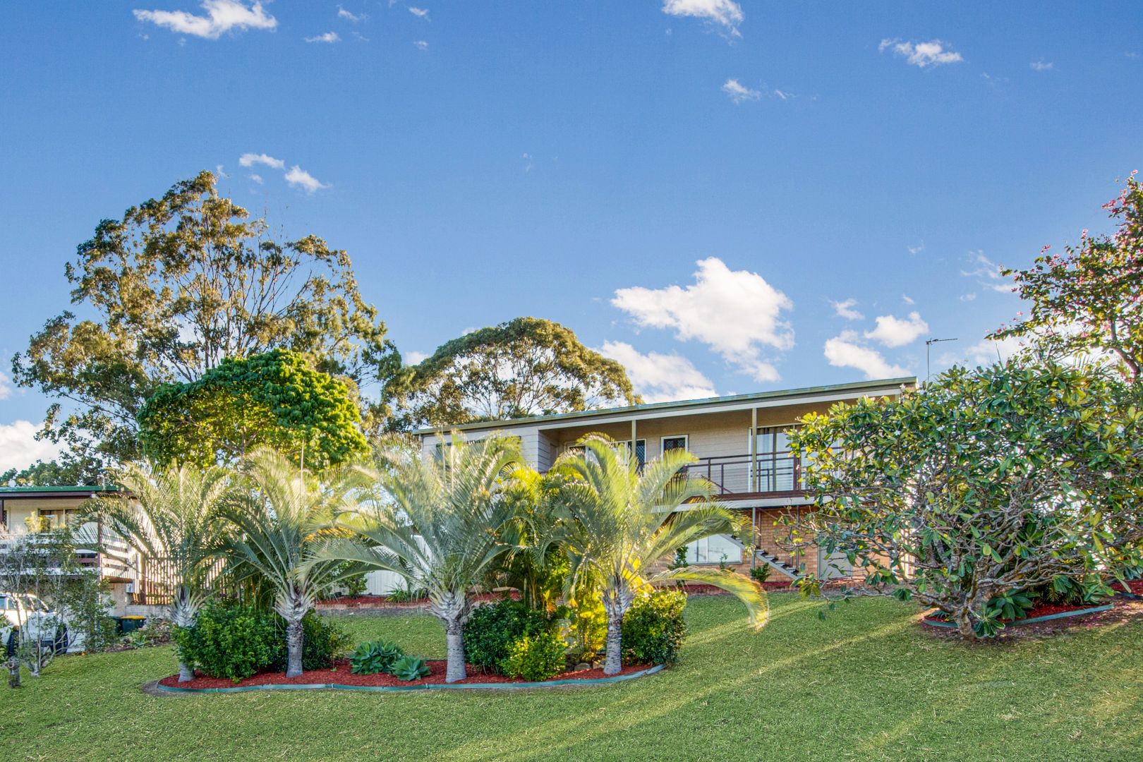 1 Douglas Avenue, Sun Valley QLD 4680