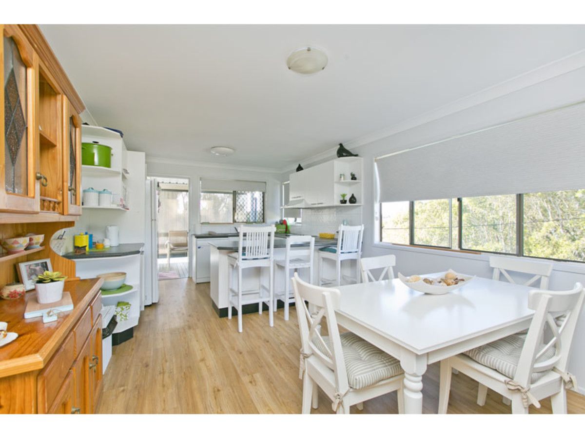 220 Thorneside Road, Thorneside QLD 4158, Image 1