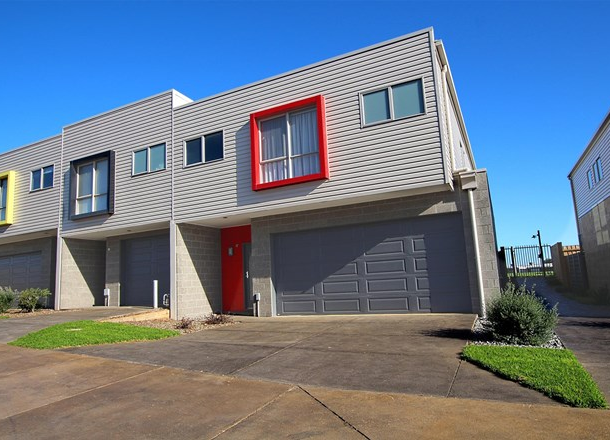 17 Napier Place, Warrnambool VIC 3280