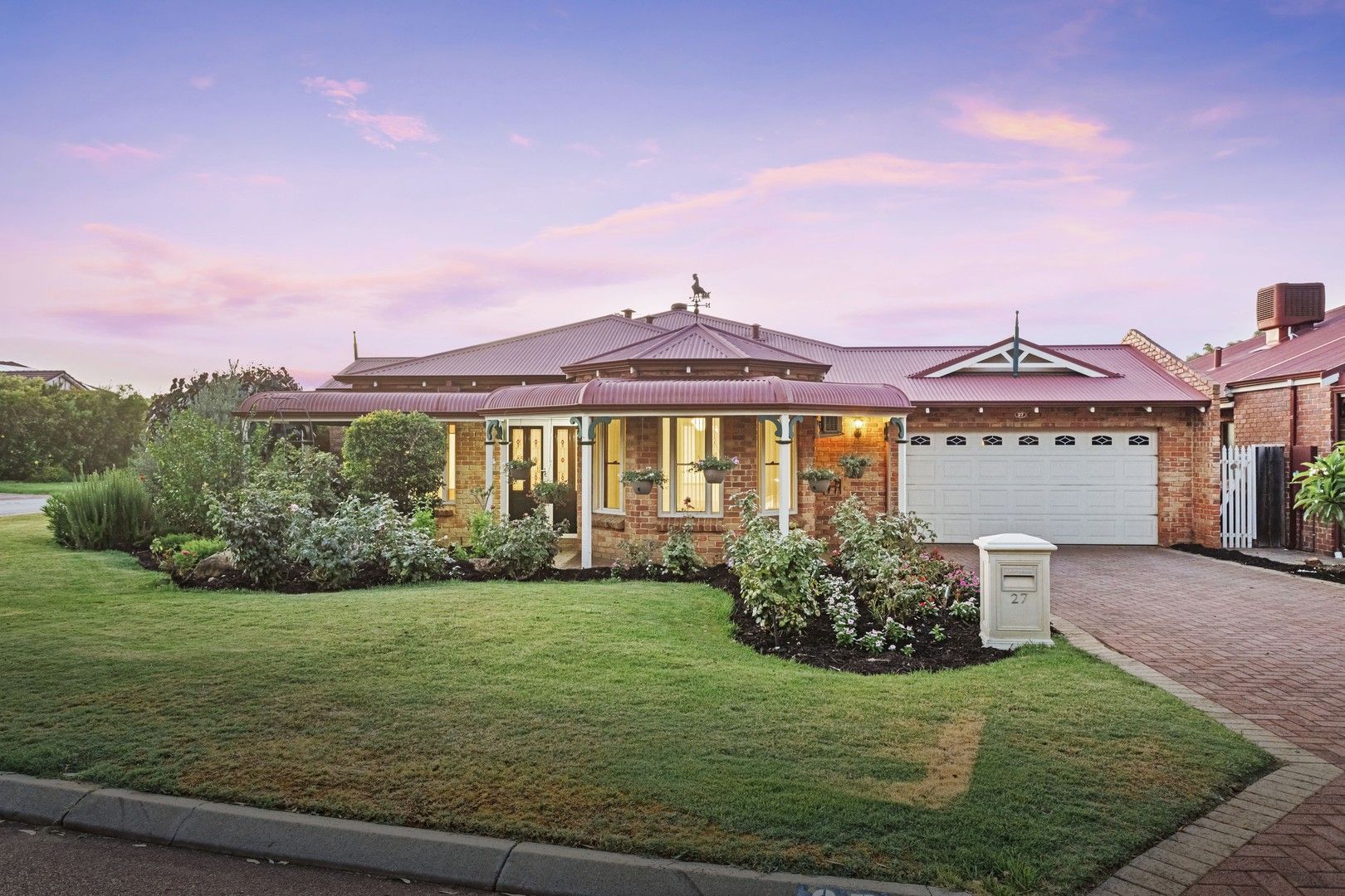 27 Gardon Rise, Gwelup WA 6018, Image 0