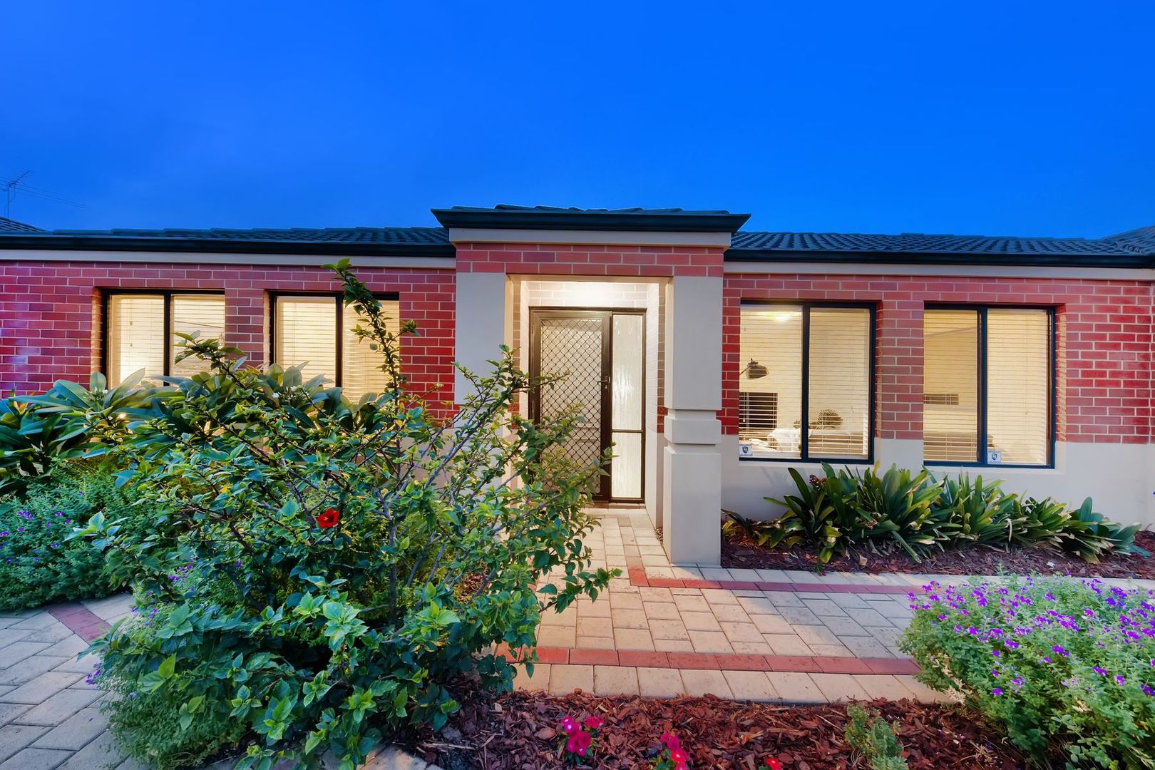 2/17 Collier Avenue, Balcatta WA 6021, Image 2