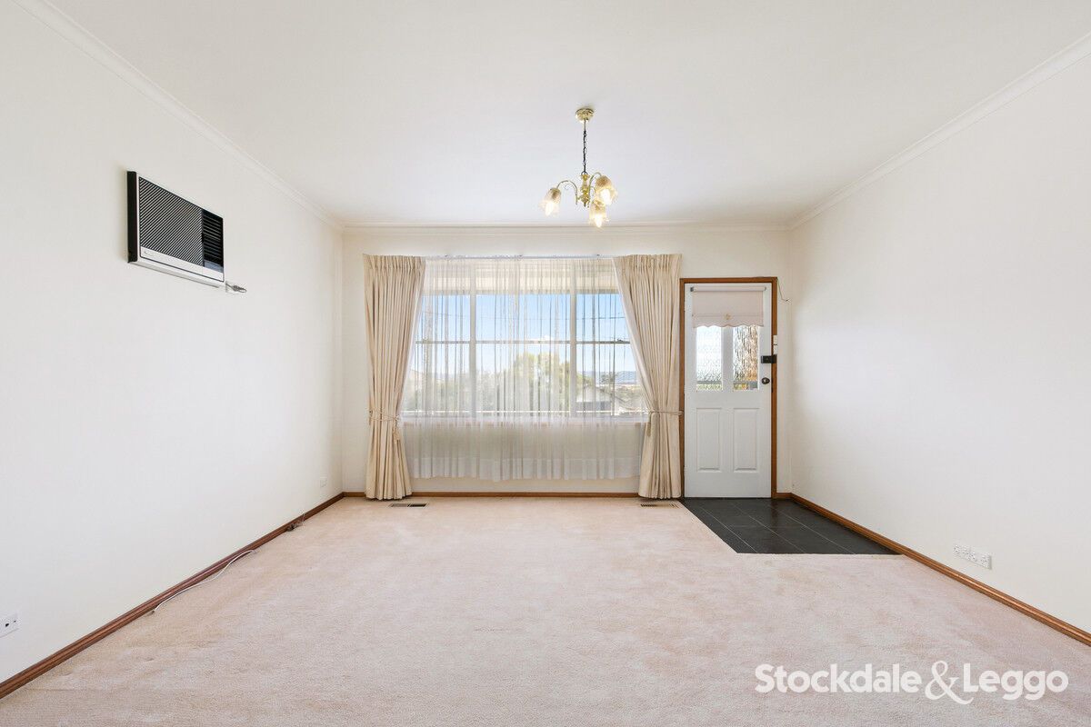 3 McKay Court, Churchill VIC 3842, Image 2