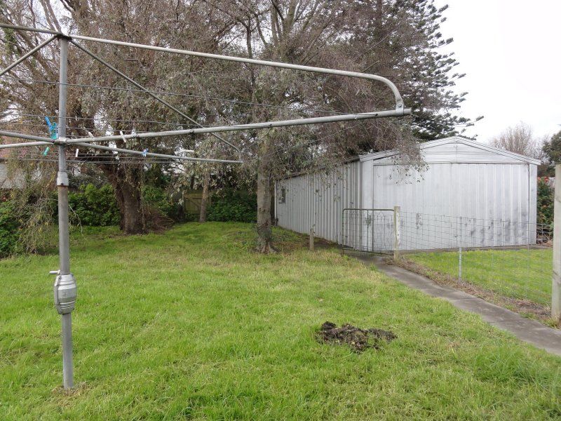 11 Stanley Street, Toora VIC 3962, Image 2