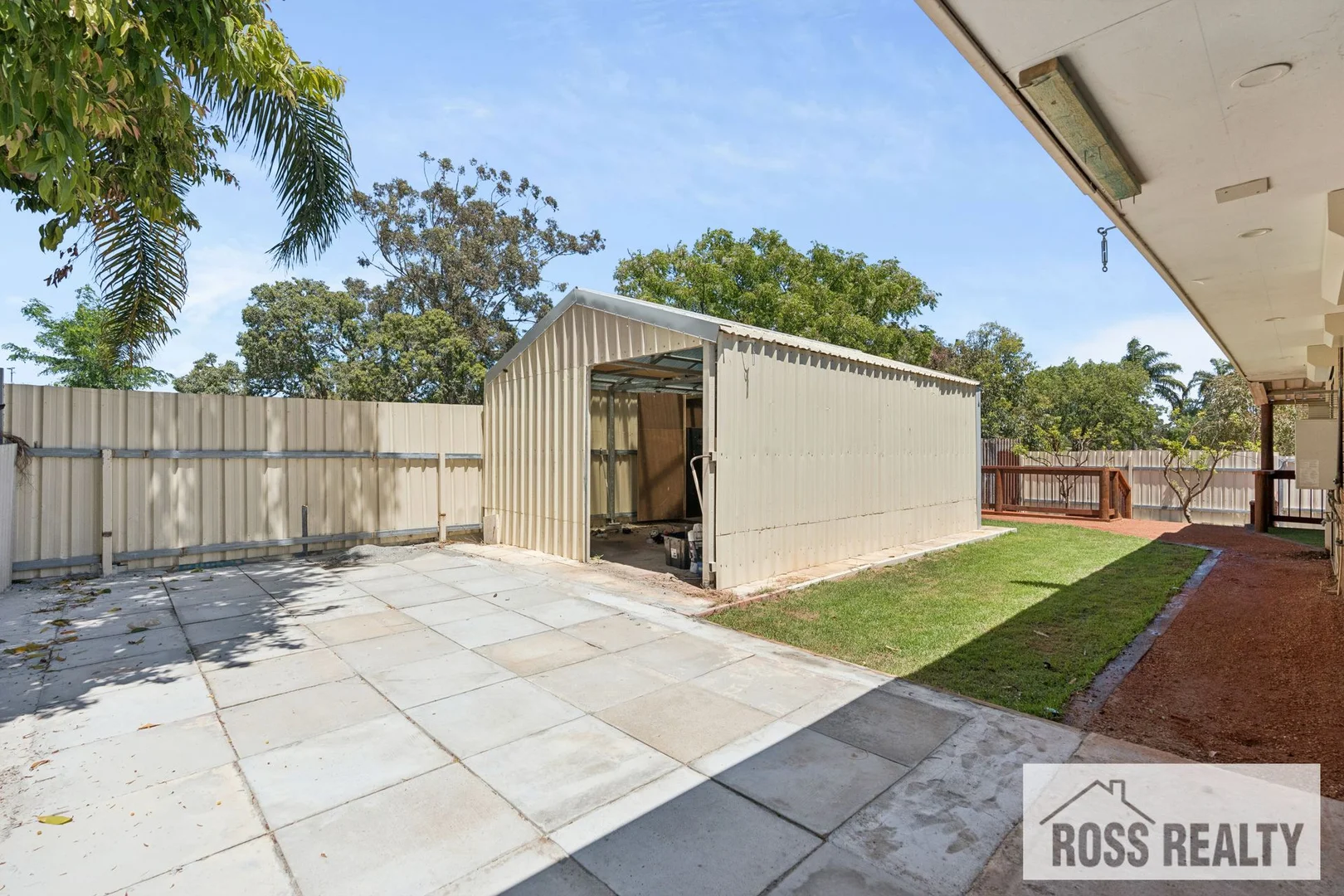 220A Blackadder Road, Swan View WA 6056 - House For Rent | Domain