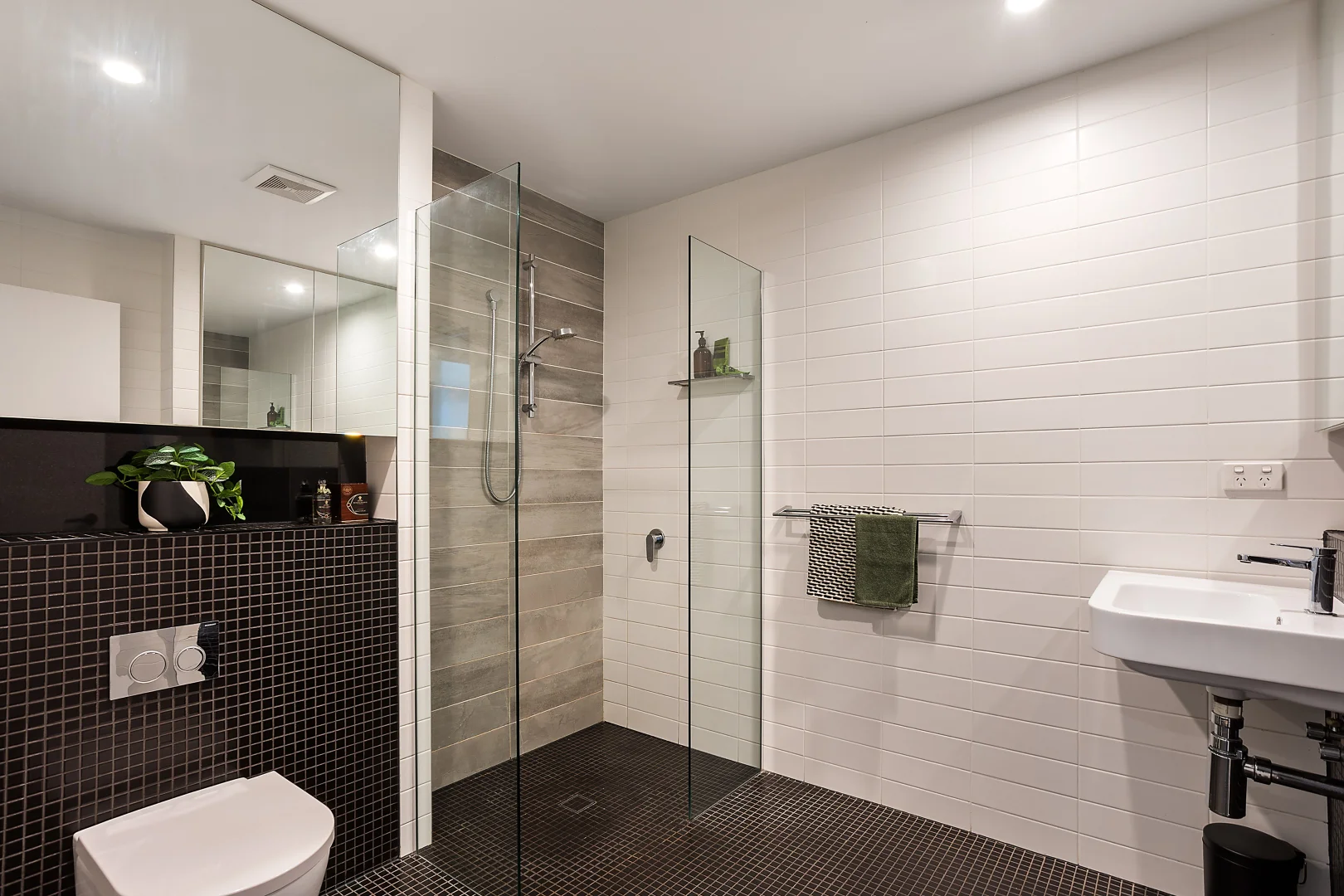 Additional image 10 of 805/97 Dalmeny Avenue, Rosebery NSW 2018