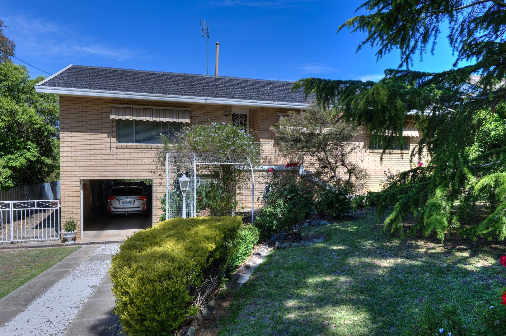 40 John Street, Cootamundra NSW 2590, Image 1