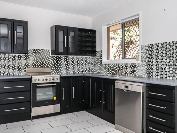 3 bedrooms House in 16 Glenmorgan Street KEPERRA QLD, 4054