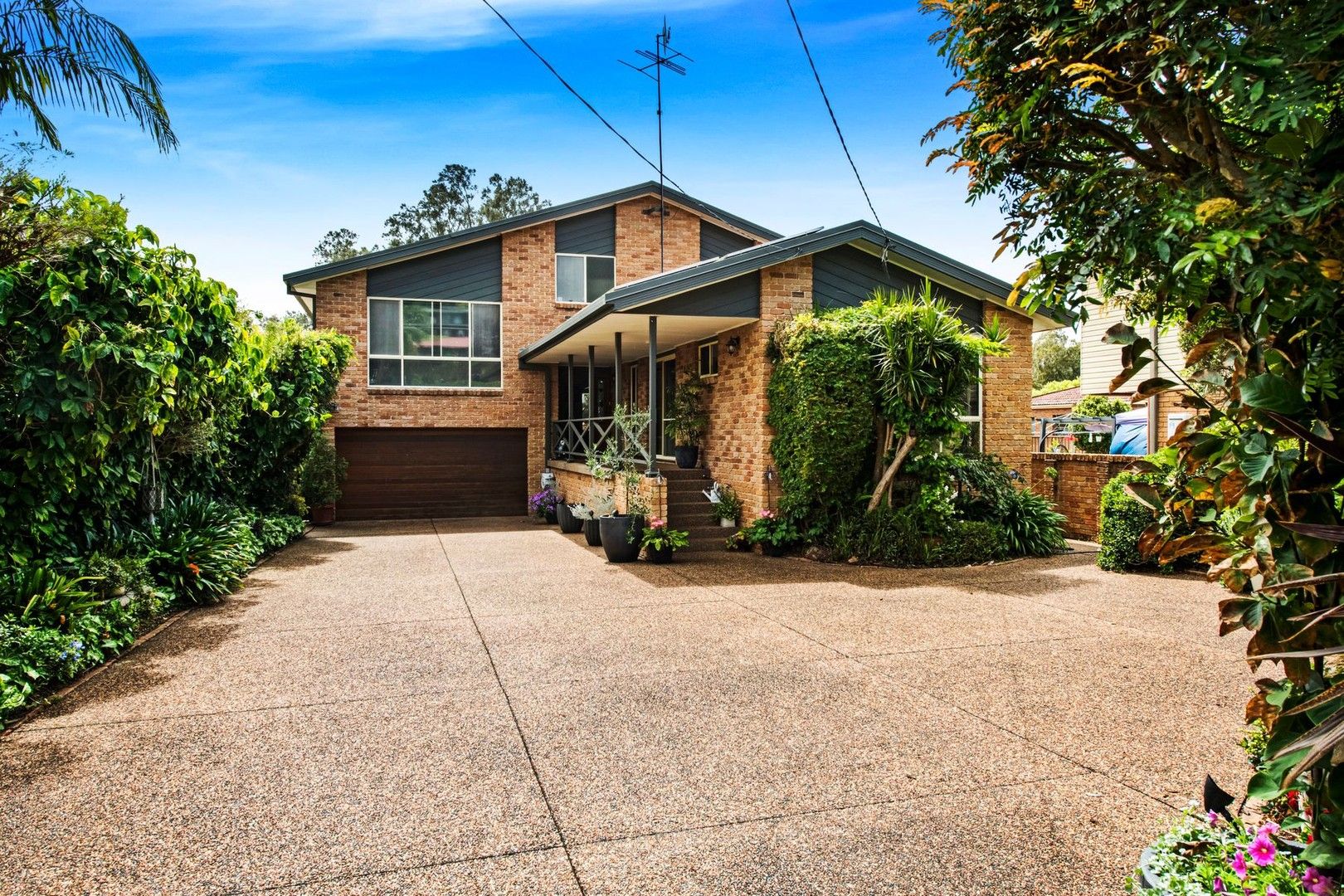 195 Lakedge Avenue, Berkeley Vale NSW 2261, Image 1