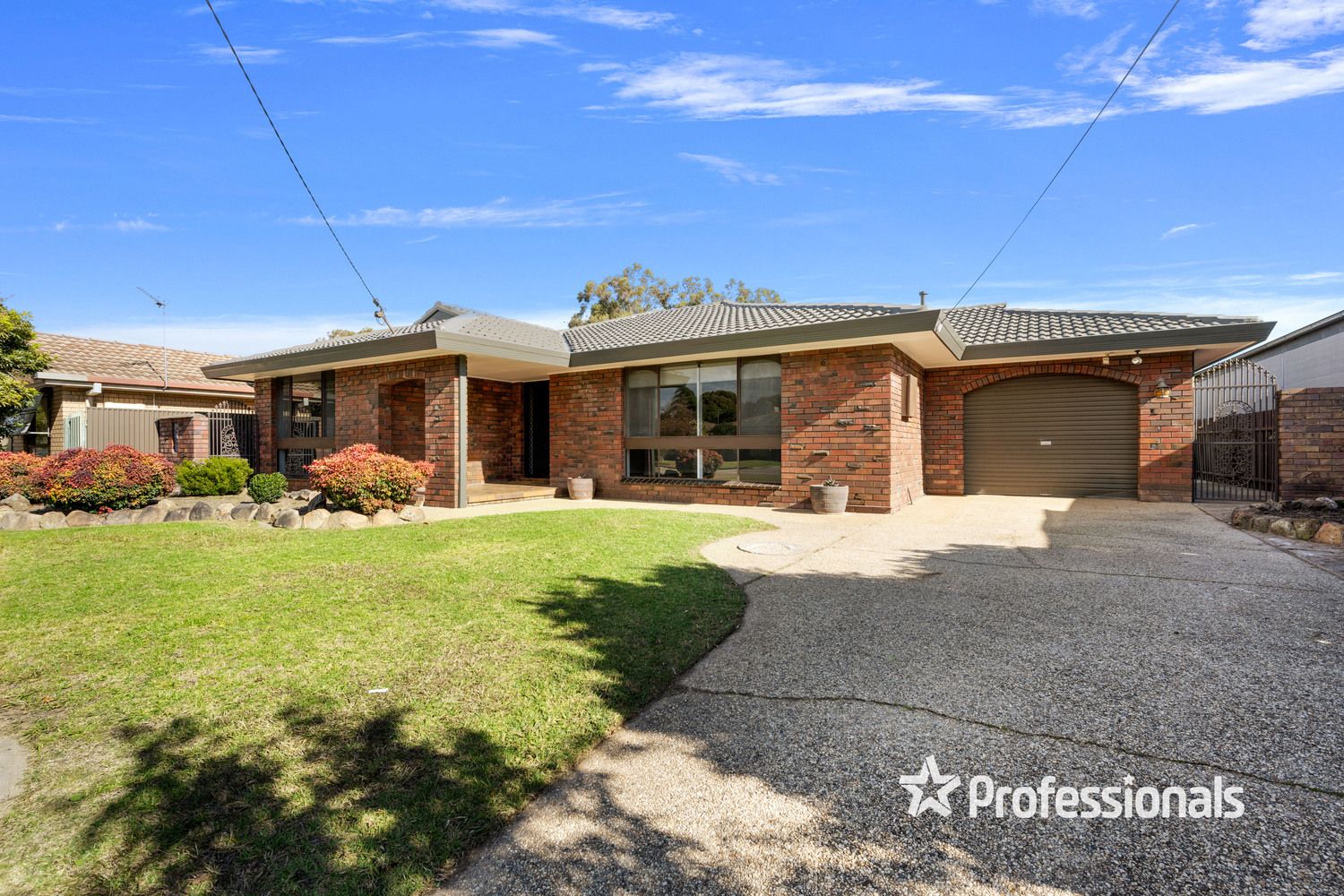 483 Ainslie Avenue, Lavington NSW 2641, Image 0