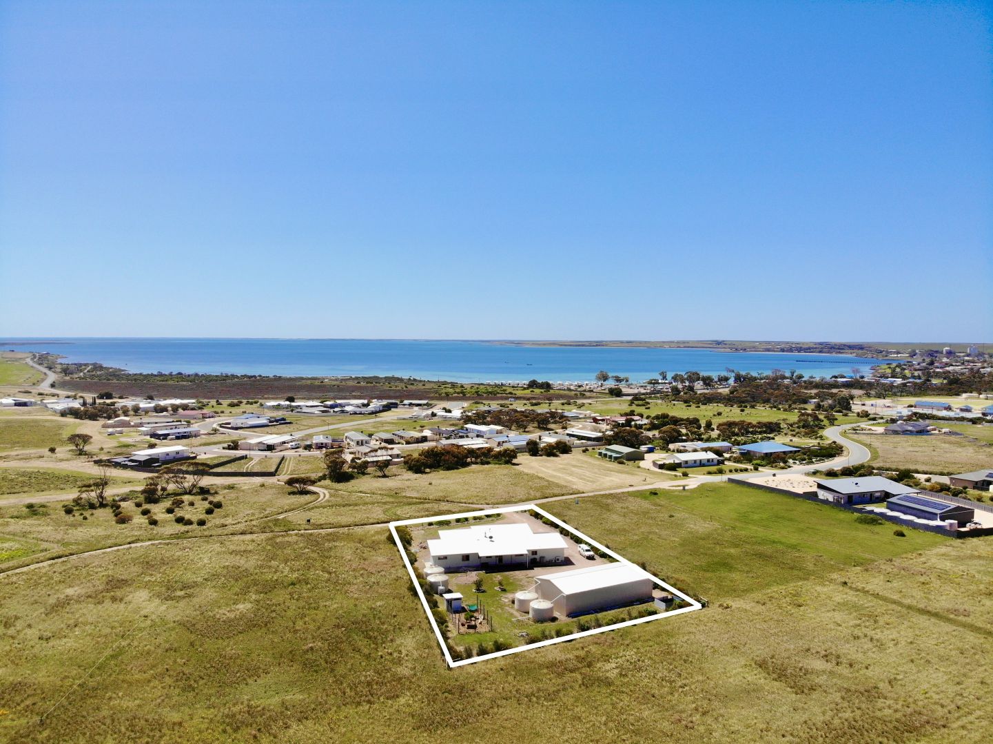 18 Anastasia Avenue, Streaky Bay SA 5680, Image 2