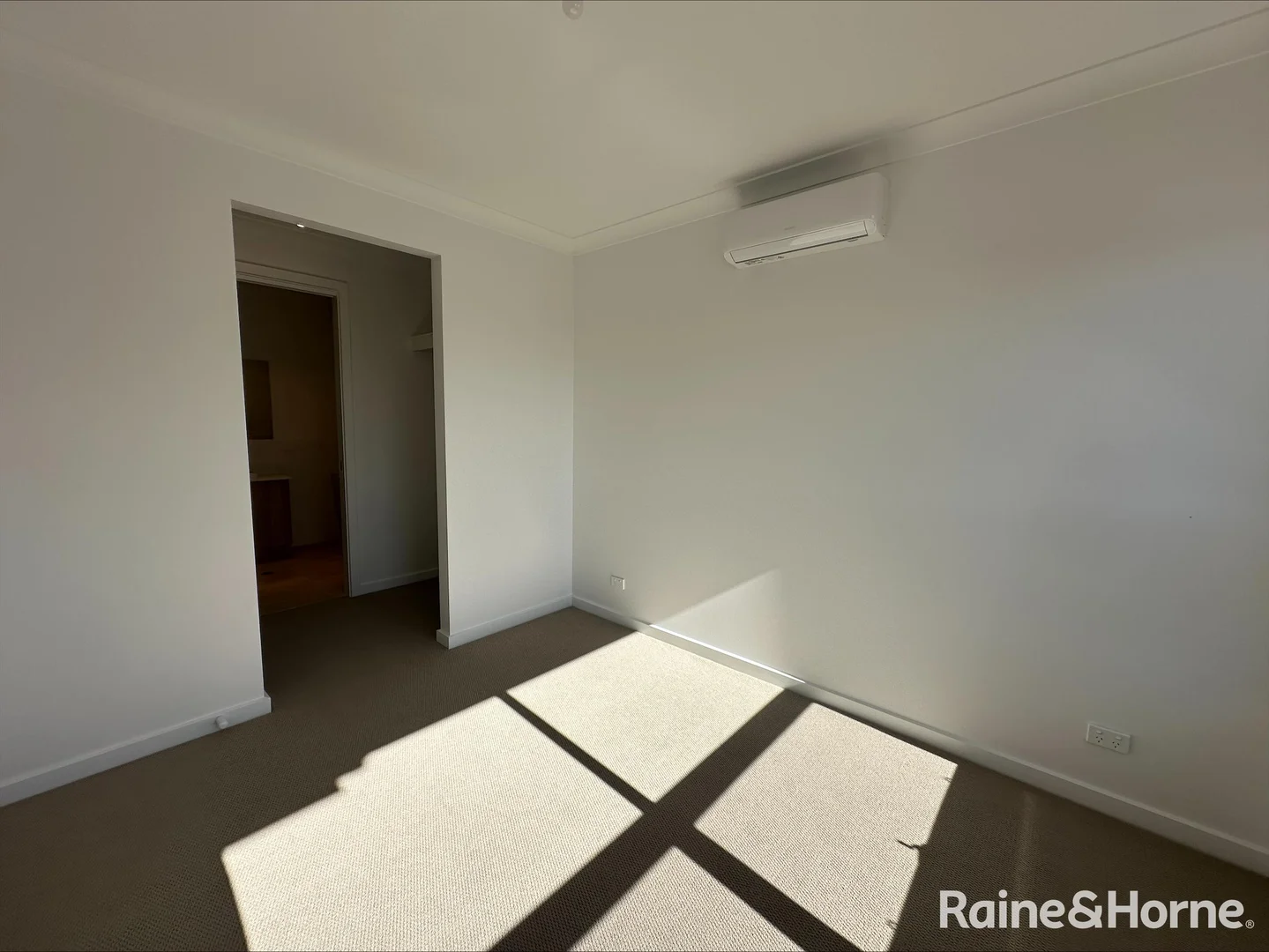 Additional image 2 of 4/4 Angle Vale Road, Evanston Gardens SA 5116